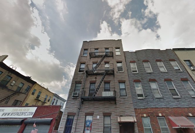 There are more than 20 housing-code violations per apartment in this Bushwick building.
