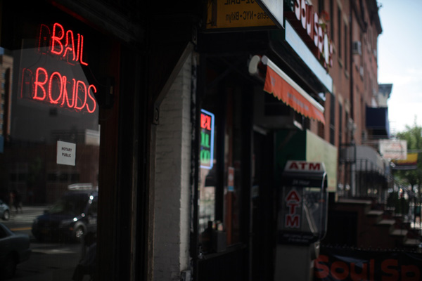 The de Blasio administration plan would help defendants facing bails that are too high for them to pay, but perhaps too low for a commercial bail agent to supply.
