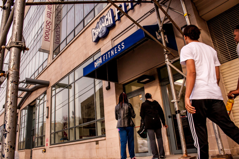 The Crunch gym that opened up on Webster Avenue in the Norwood section could be a sign that gym chains are planning to expand in the Bronx. That might not be good news for the independent gyms that already exist there.