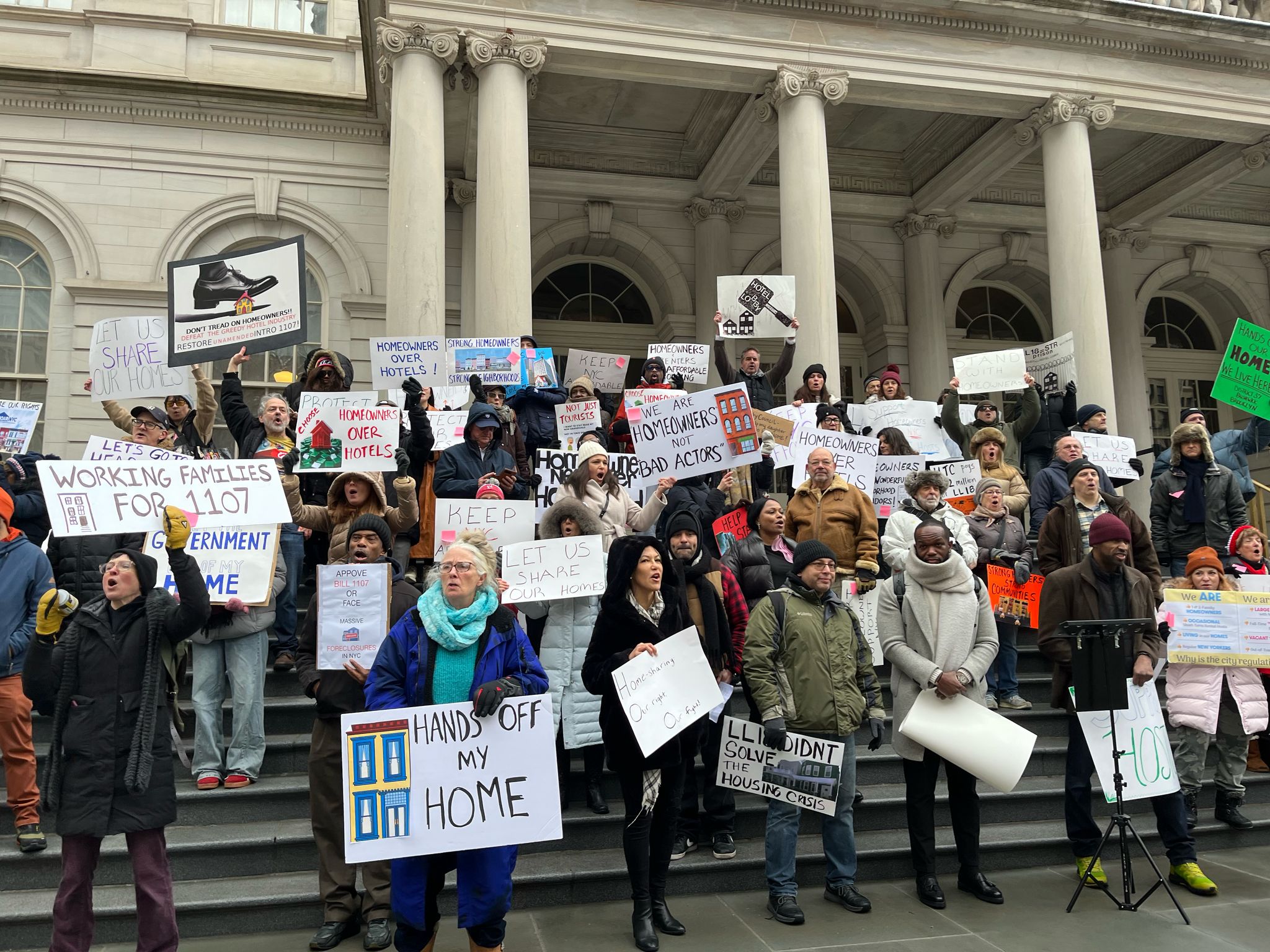 Homeowners rally