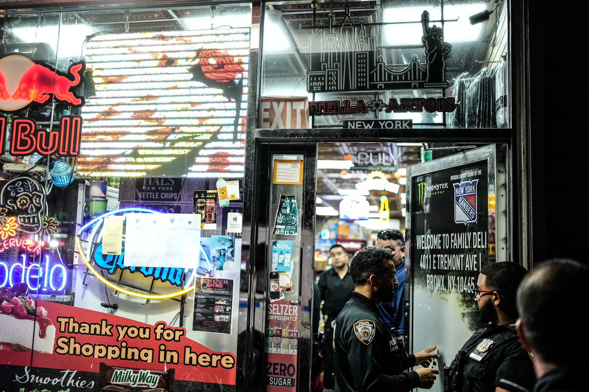 illegal cannabis shop